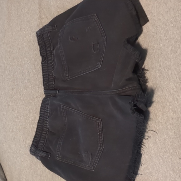 Aerie Shorts - Picture 3 of 6